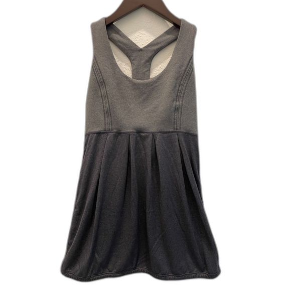 Lululemon Womens Yoga/Fitness Scoop Neck Racerback Shelf Bra Tank Top Black Sz 4 - Picture 1 of 4